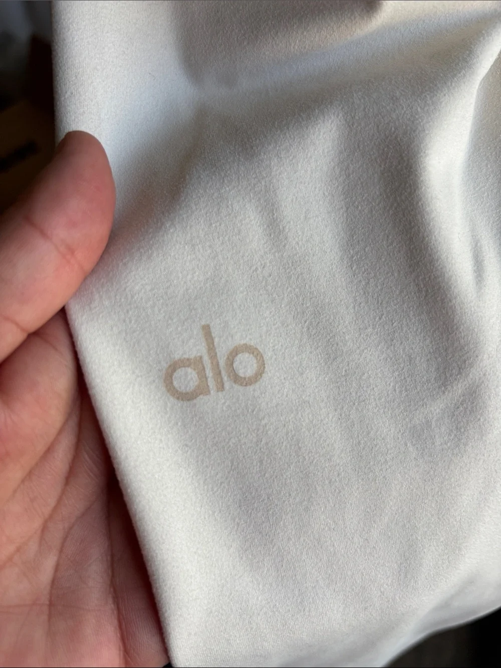 Alo cream High-Waist Distressed Leggings